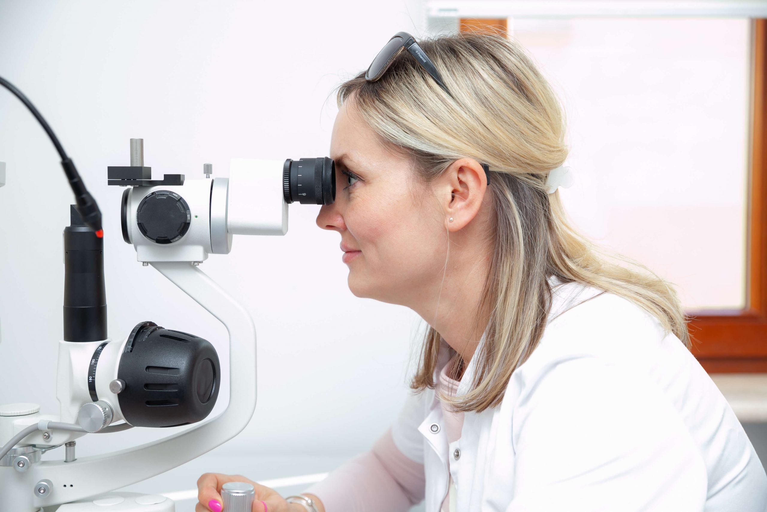 Blikpol 21 scaled - Blikpol Eye Clinic Sopot - najnowocześniejsze technologie w korekcji wzroku i leczeniu zaćmy